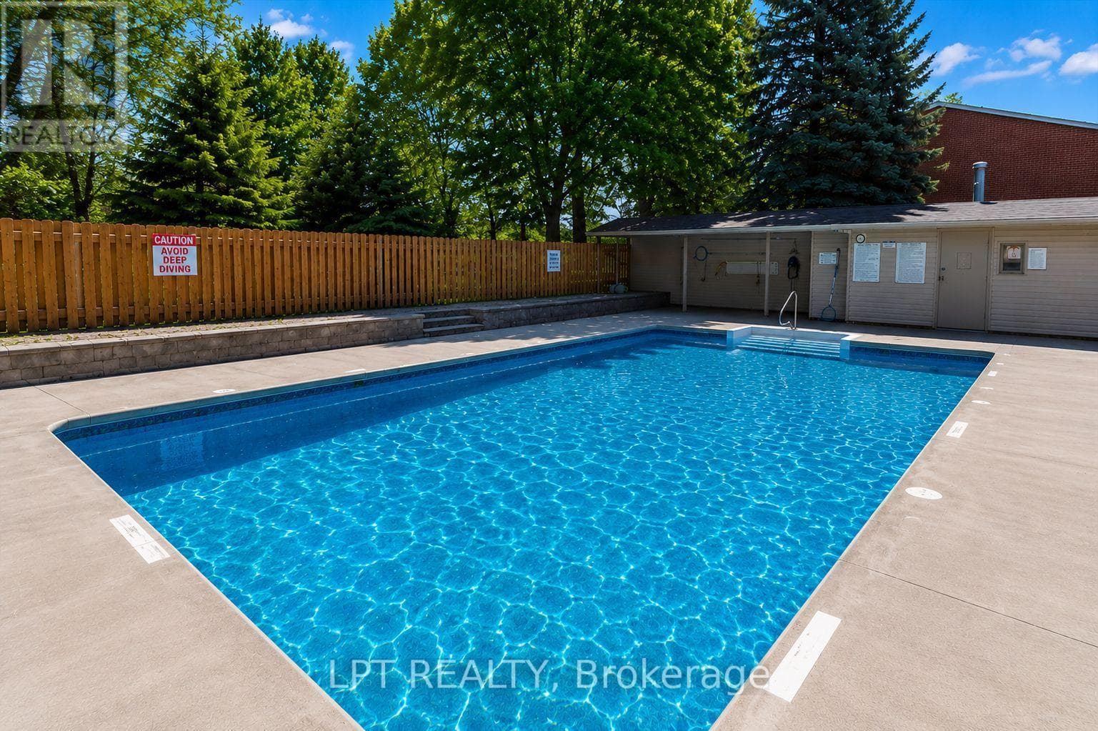 Single Family at # 70- 49 Rhonda Road, Guelph (Willow West/Sugarbush/West Acres), Ontario - Photo 2 - RE/MAX Garden City Realty