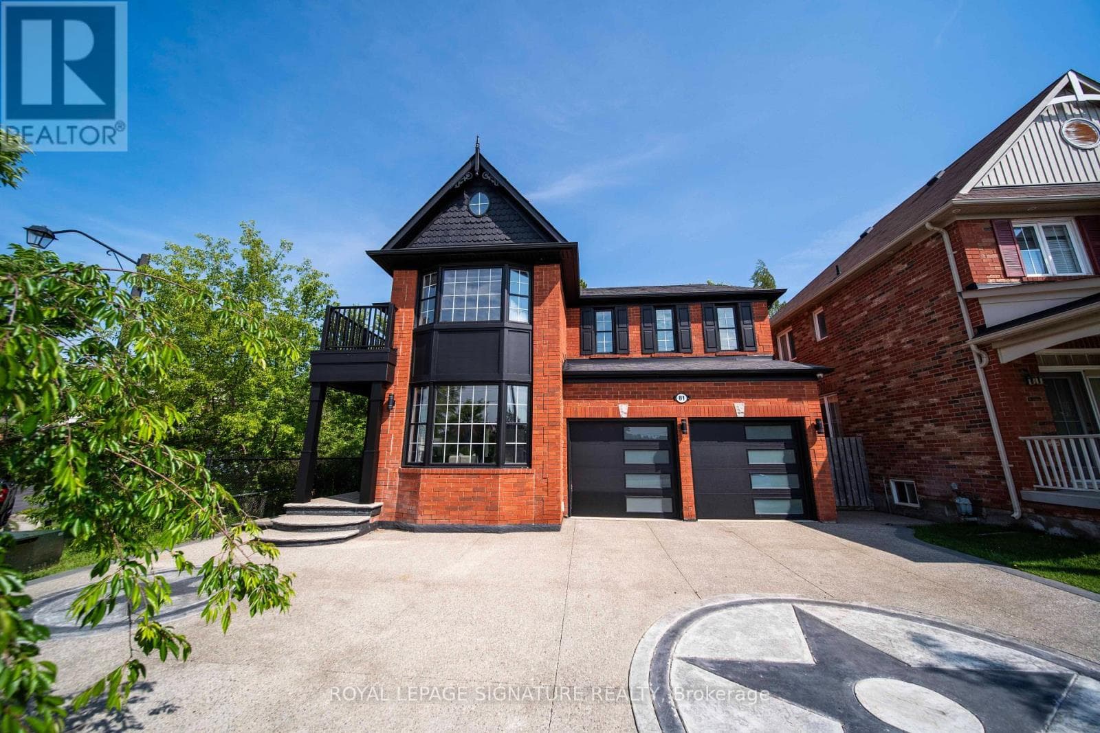 81 Bulmer Crescent