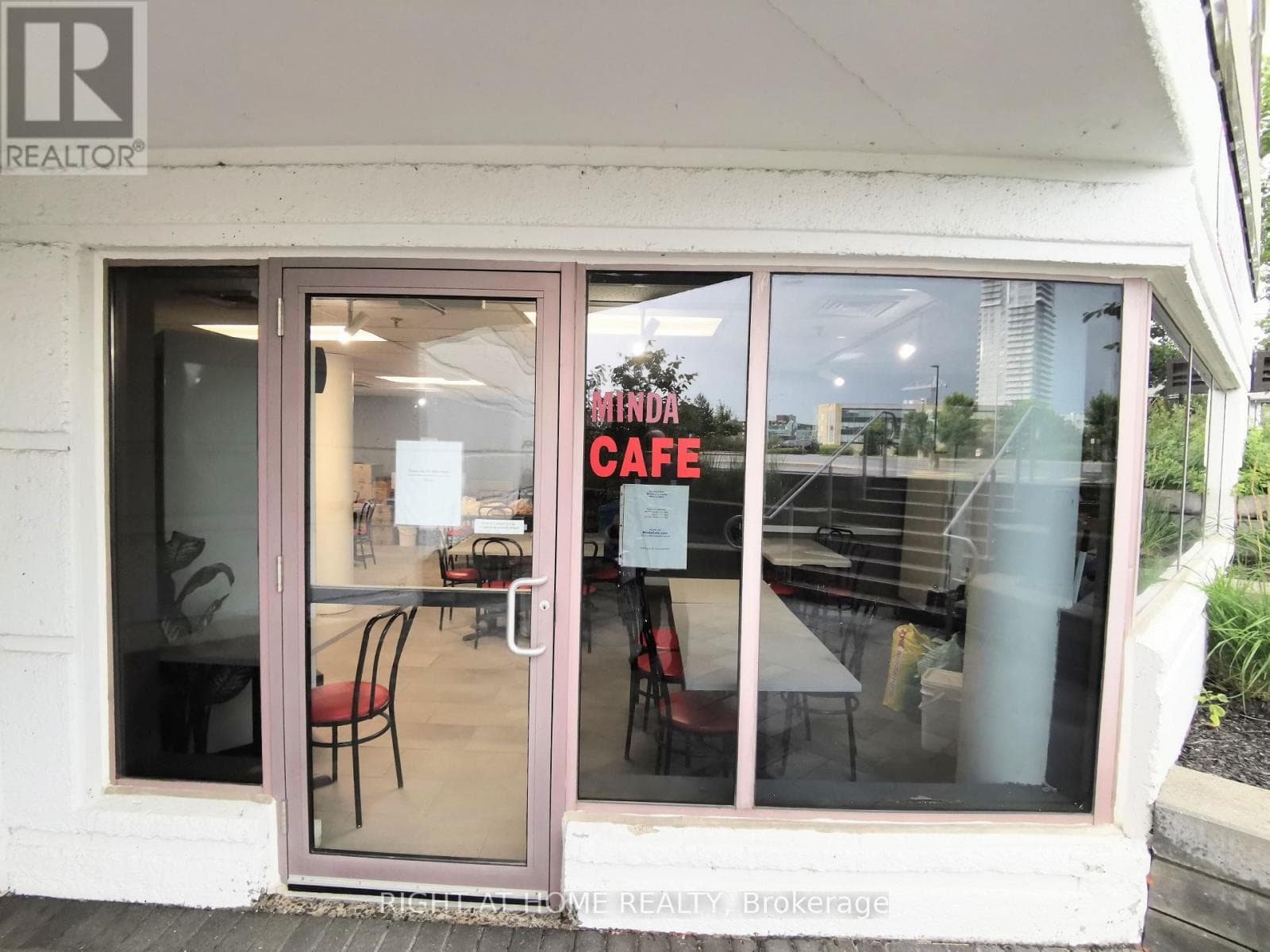 Business at 1223 Michael Street, Ottawa, Ontario - Photo 2 - RE/MAX Garden City Realty