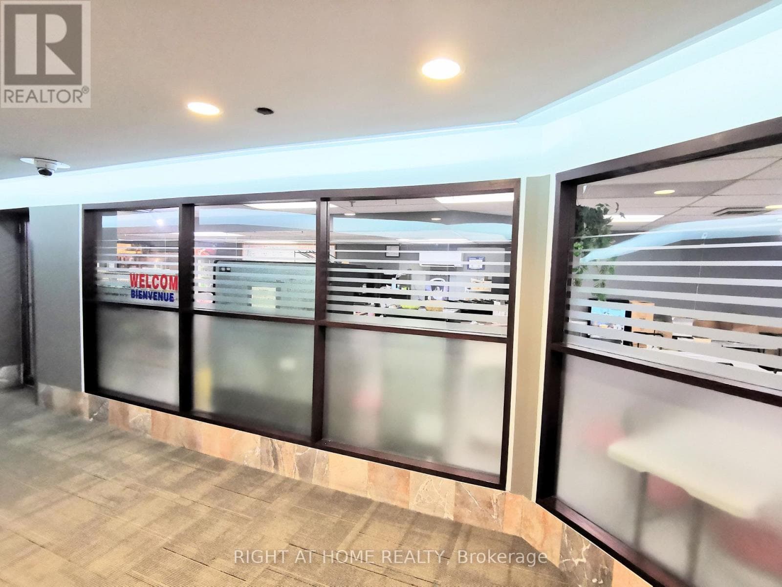 Business at 1223 Michael Street, Ottawa, Ontario - Photo 4 - RE/MAX Garden City Realty