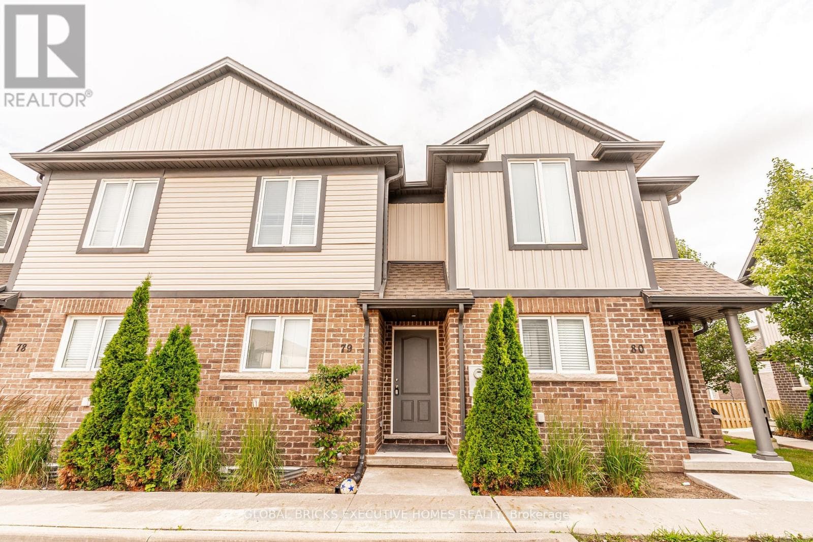 Single Family at 79- 7768 Ascott Circle, Niagara Falls (Ascot), Ontario - Photo 4 - RE/MAX Garden City Realty