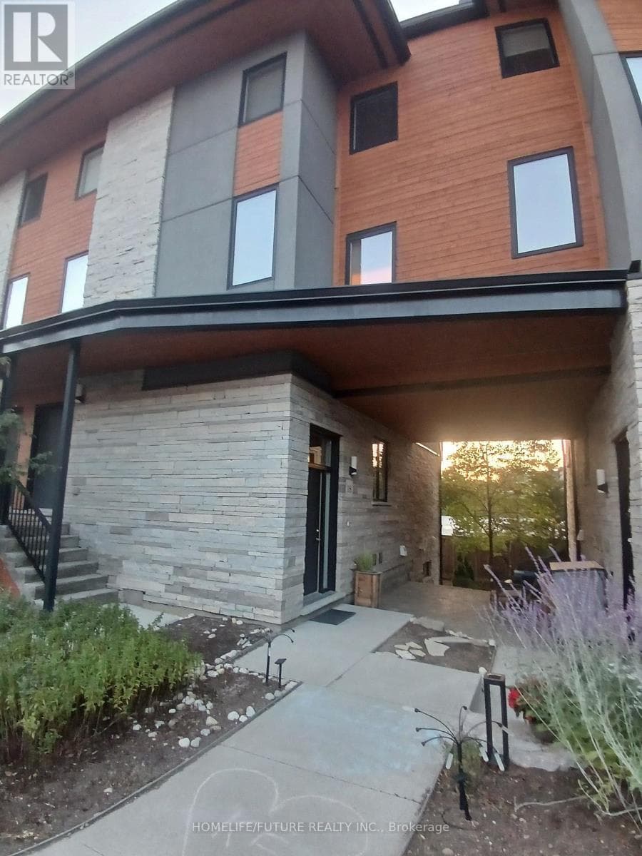 Single Family at 18- 32 Arkell Road, Guelph (Kortright East), Ontario - Photo 3 - RE/MAX Garden City Realty