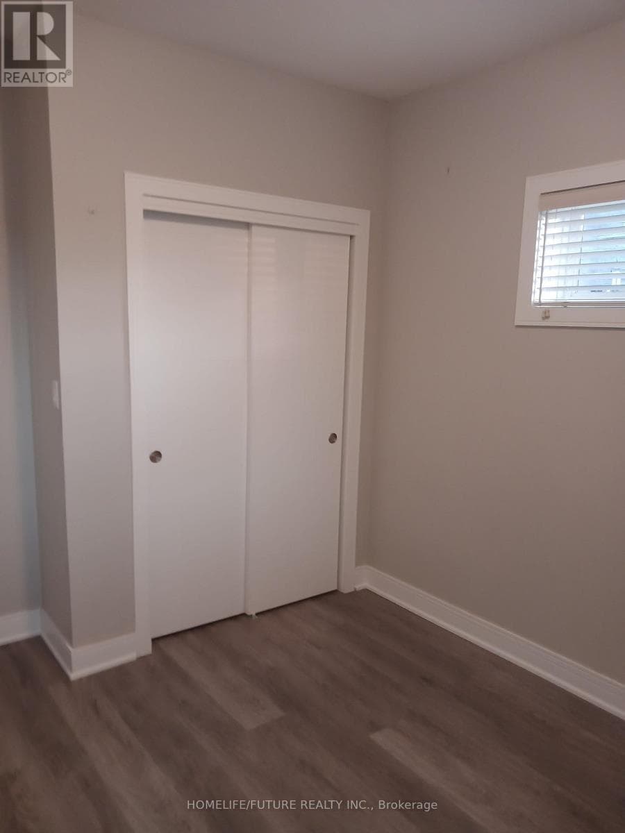 Single Family at 18- 32 Arkell Road, Guelph (Kortright East), Ontario - Photo 8 - RE/MAX Garden City Realty
