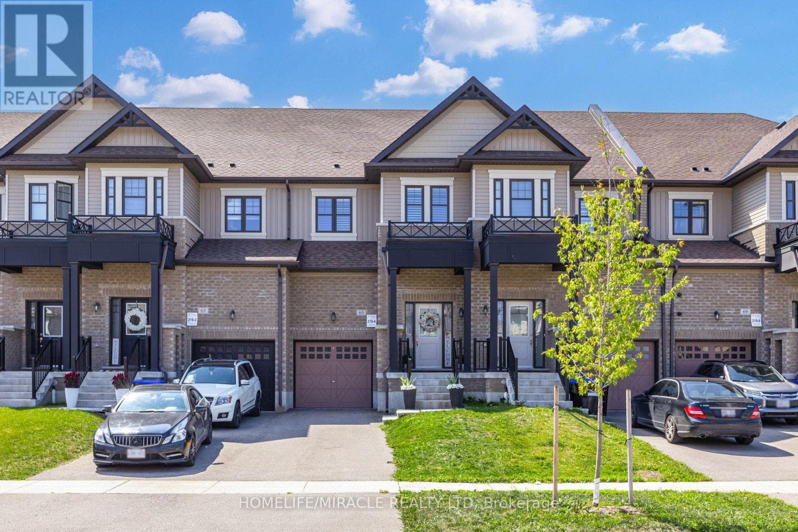 65 Lorne Thomas Place