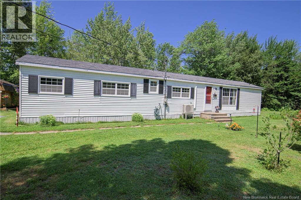 Single Family at , Lincoln, New Brunswick - Photo 2 - RE/MAX Garden City Realty