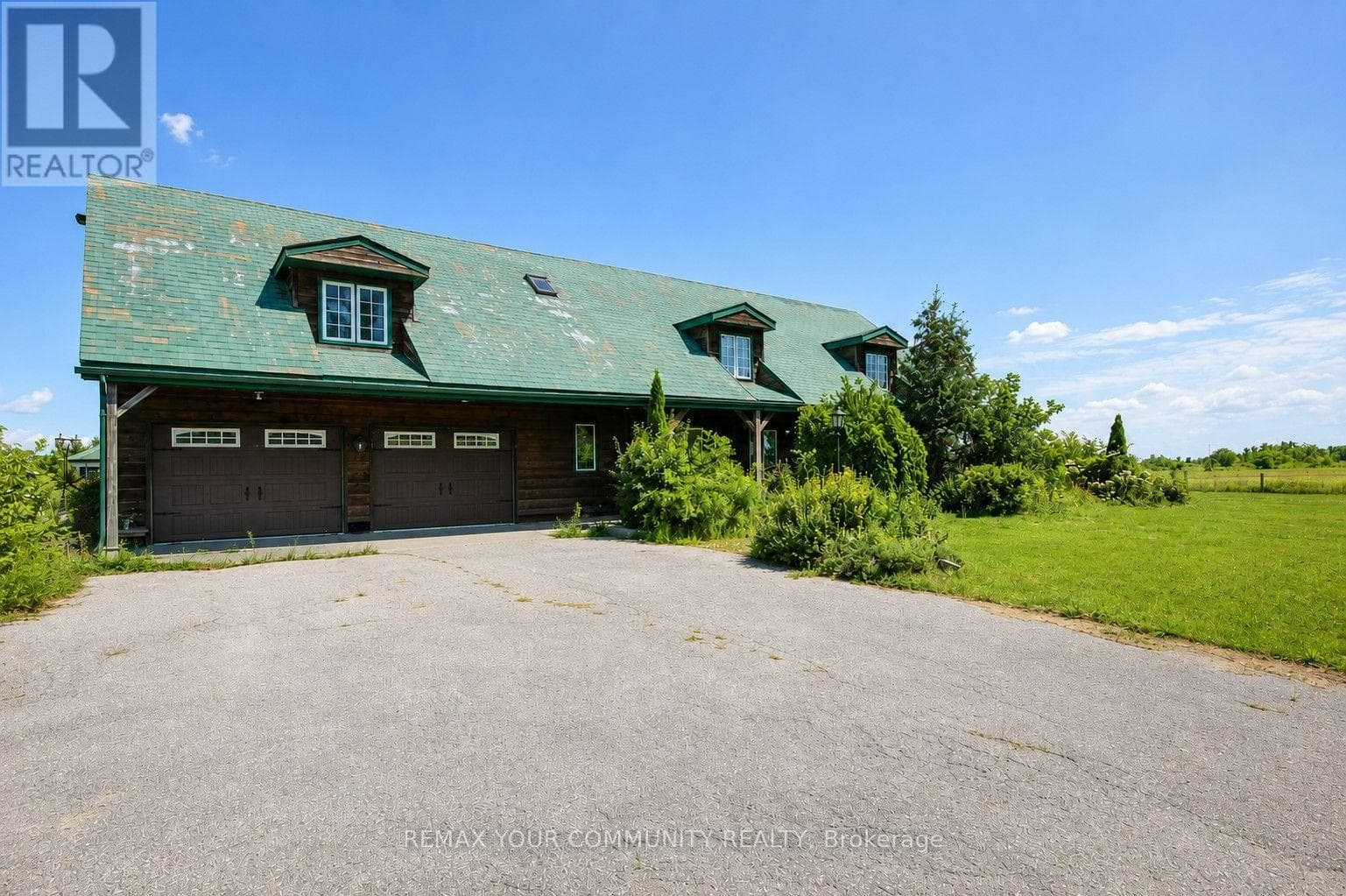 11 Mud Road