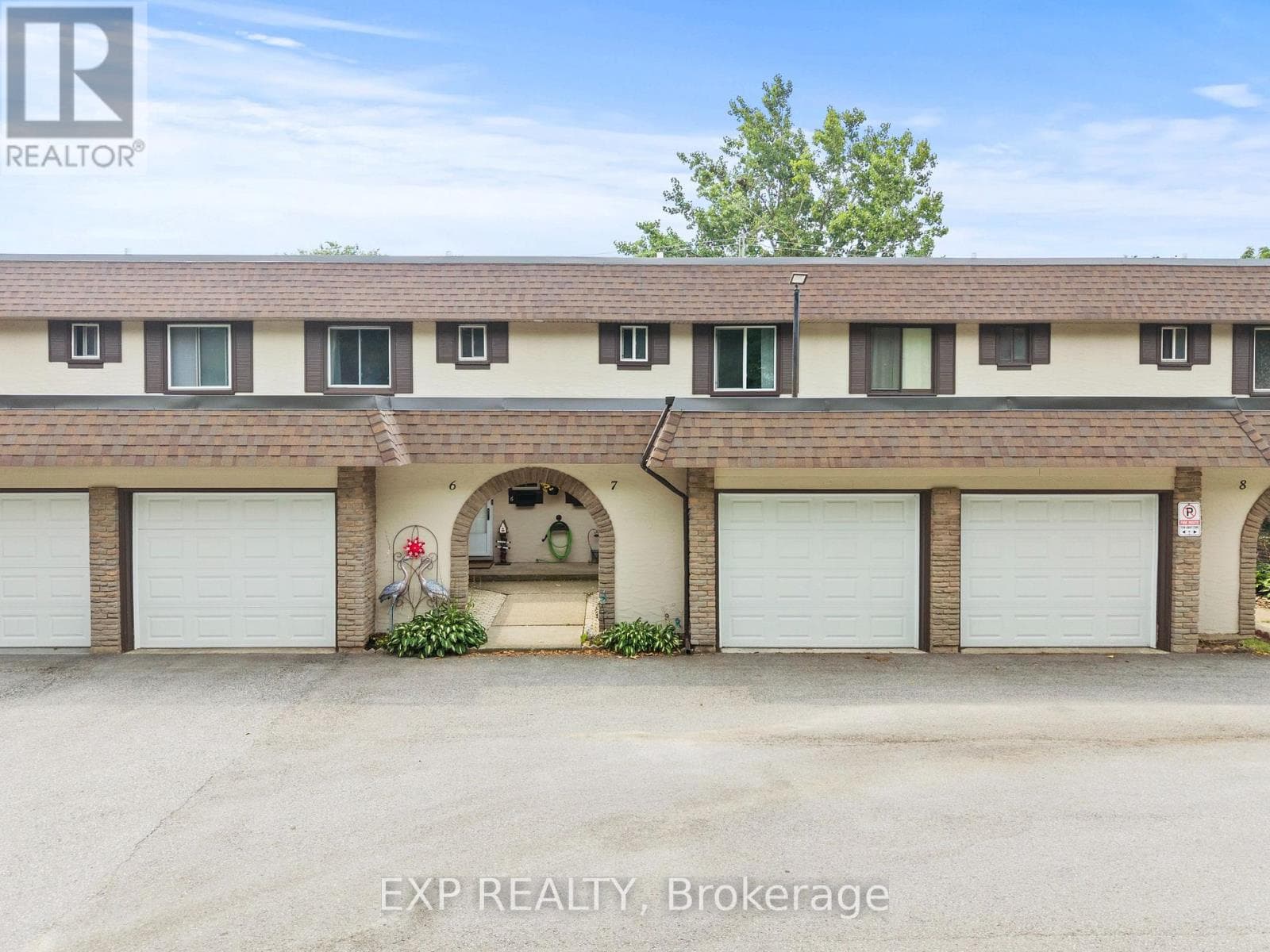 7- 4230 Meadowvale Drive