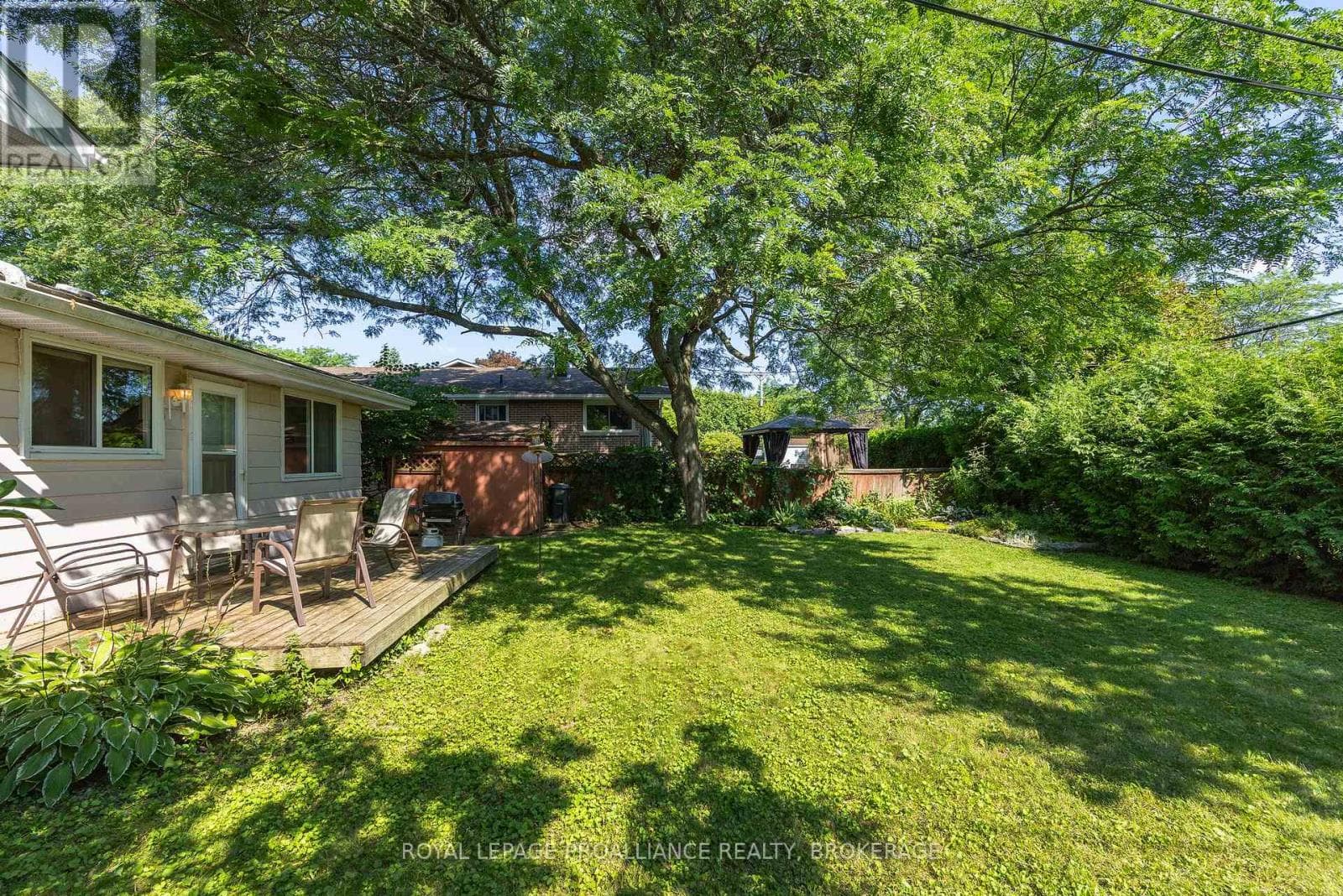 Single Family at 250 Glen Castle Road, Kingston (City SouthWest), Ontario - Photo 8 - RE/MAX Garden City Realty