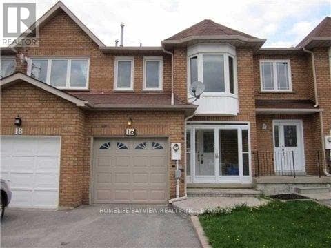 16 Thames Court