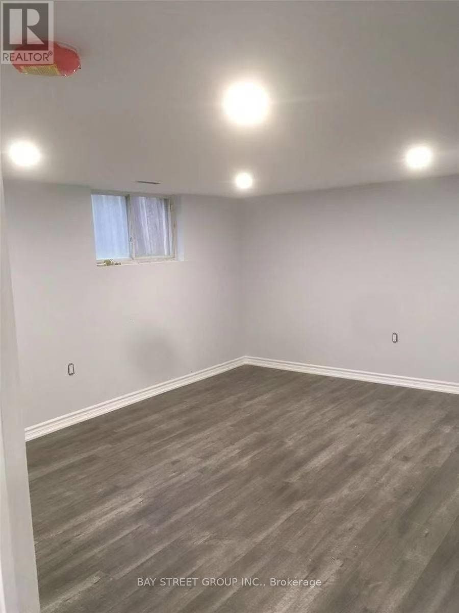 Single Family at Bsmt- 191 Pleasant Avenue, Toronto (Newtonbrook West), Ontario - Photo 8 - RE/MAX Garden City Realty
