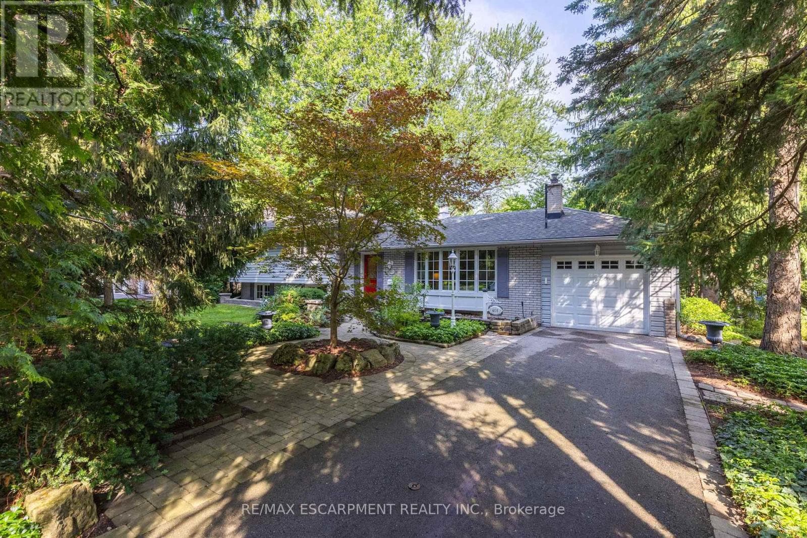 401 Cairncroft Road