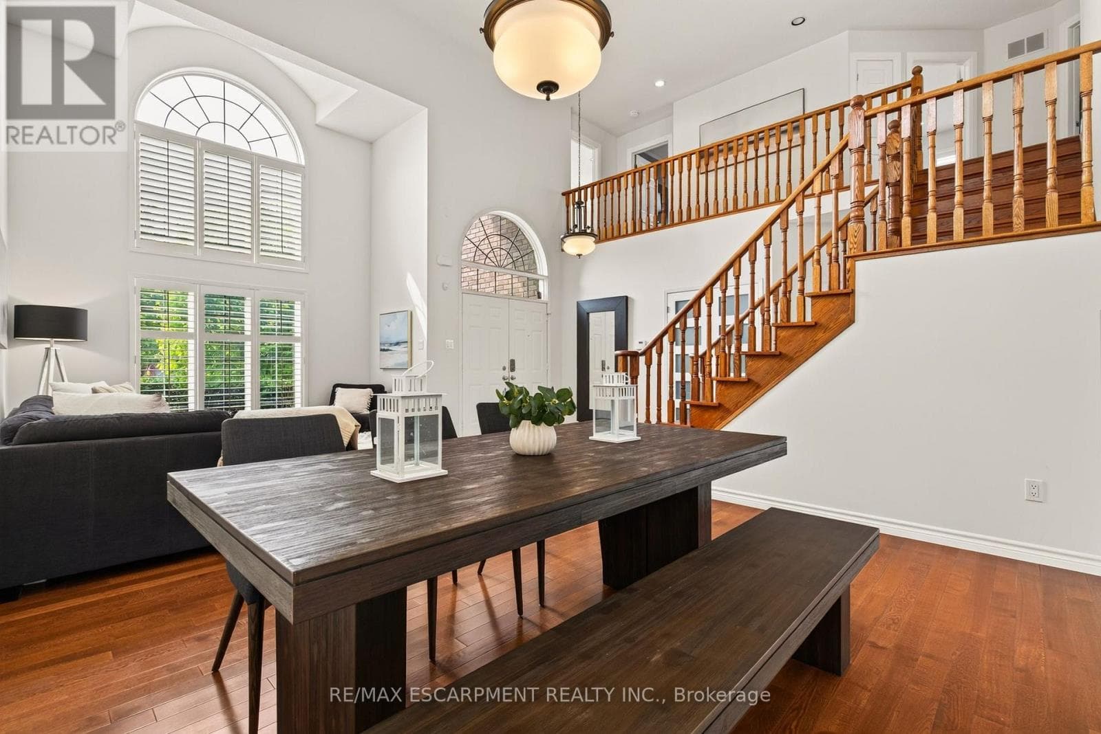 Single Family at 150 DAVIDSON Boulevard, Hamilton (Dundas), Ontario - Photo 10 - RE/MAX Garden City Realty