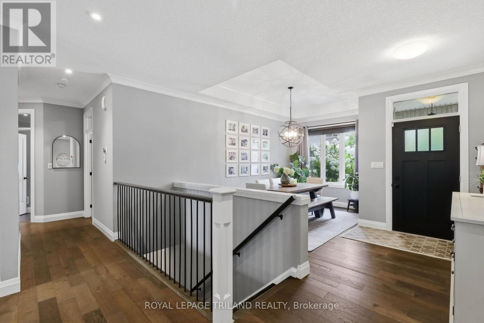 Single Family at 57 Caverhill Crescent, Middlesex Centre (Komoka), Ontario - Photo 5 - RE/MAX Garden City Realty