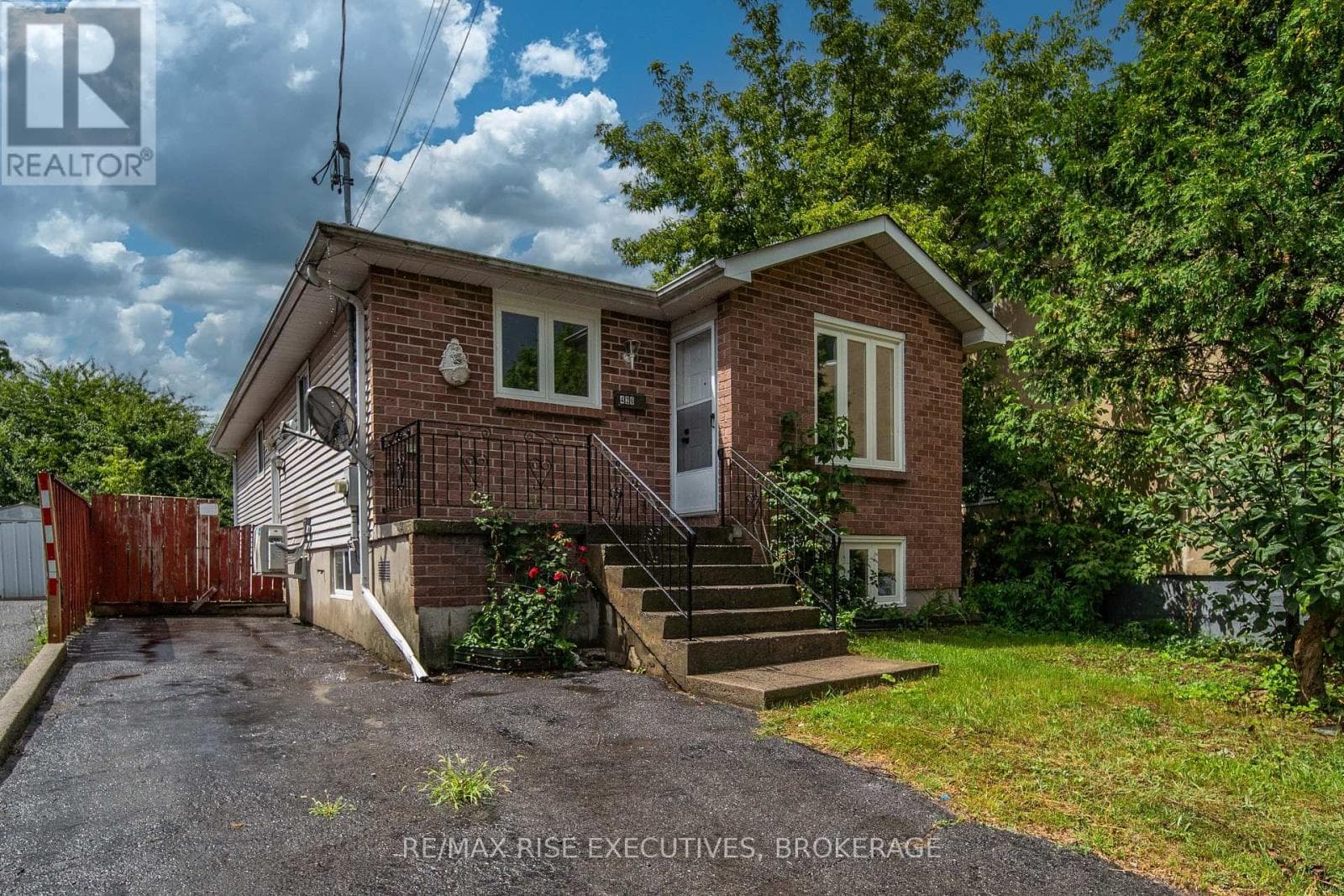 426 Montreal Street