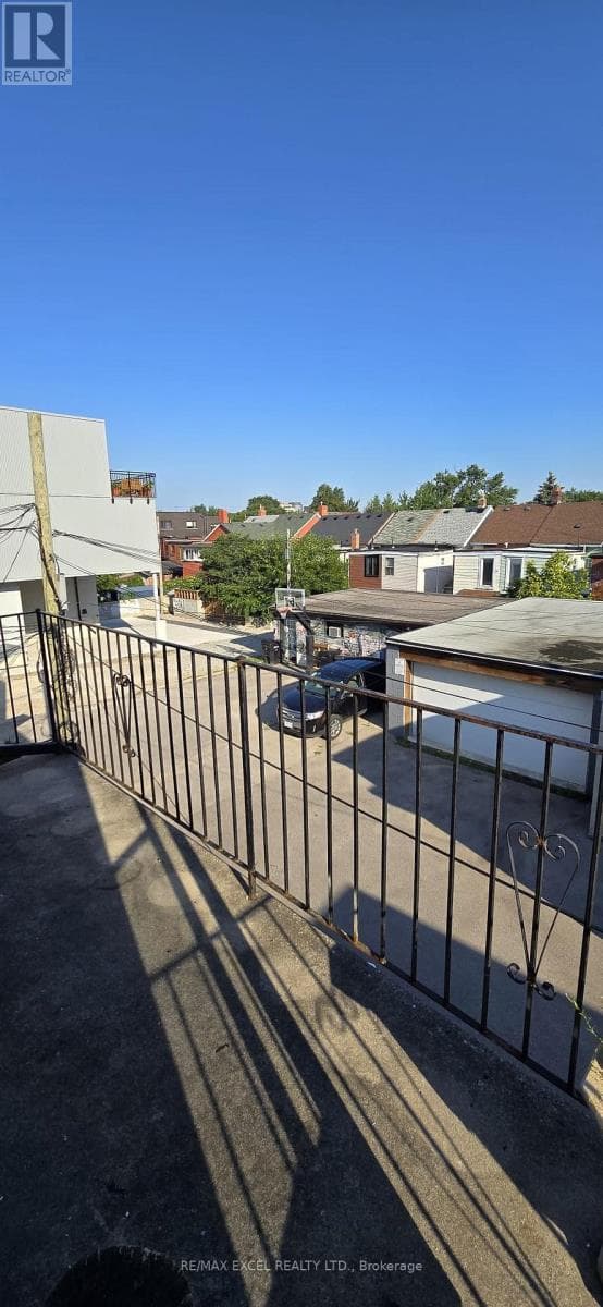 Single Family at Rear- 1584 Dundas Street, Toronto (Little Portugal), Ontario - Photo 4 - RE/MAX Garden City Realty
