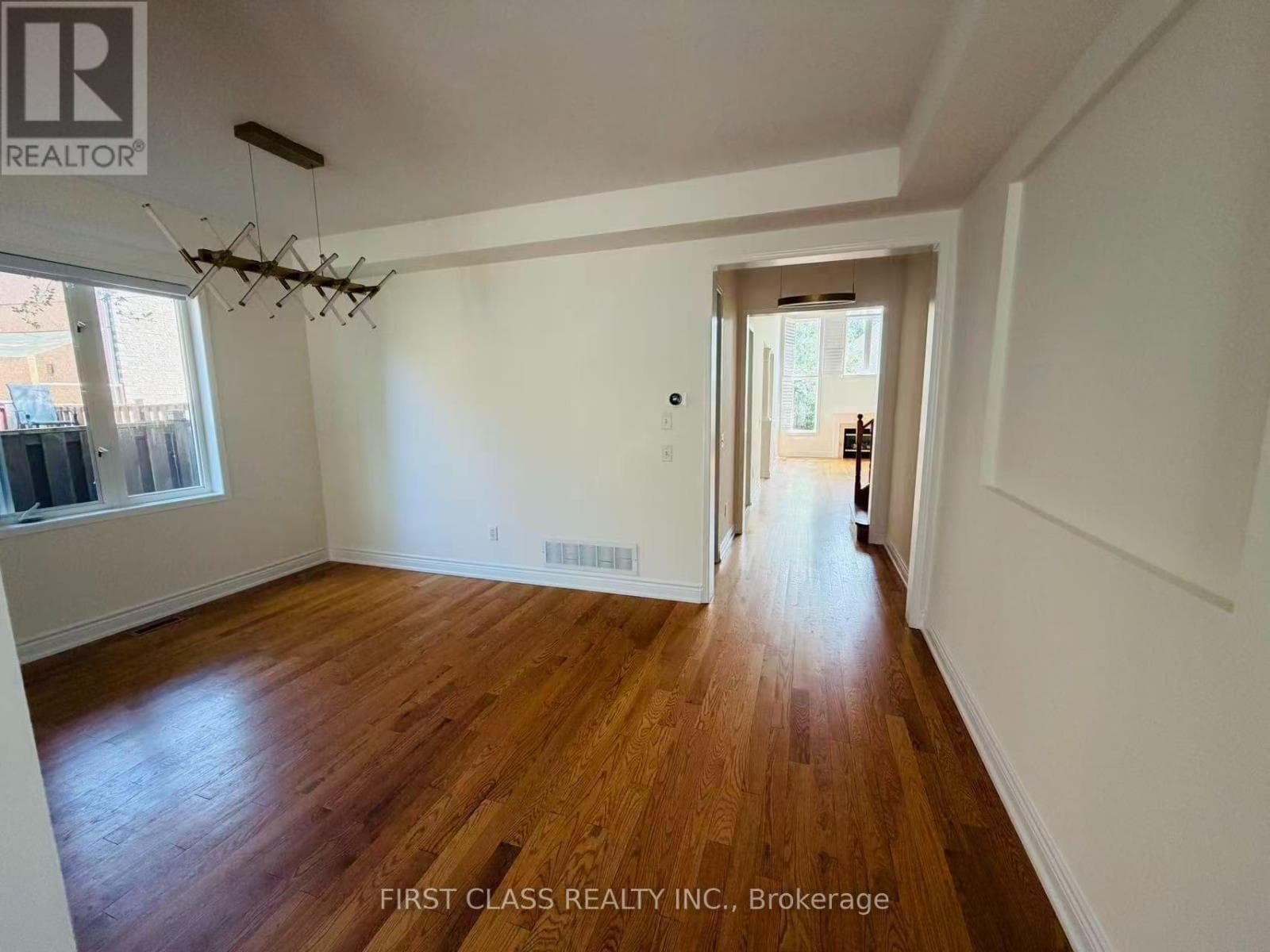 Single Family at 39 Emery Hill Boulevard, Markham (Berczy), Ontario - Photo 3 - RE/MAX Garden City Realty