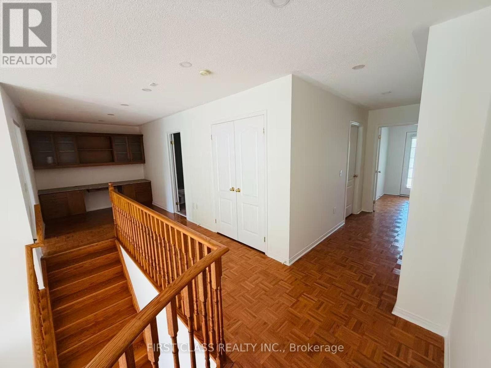Single Family at 39 Emery Hill Boulevard, Markham (Berczy), Ontario - Photo 8 - RE/MAX Garden City Realty