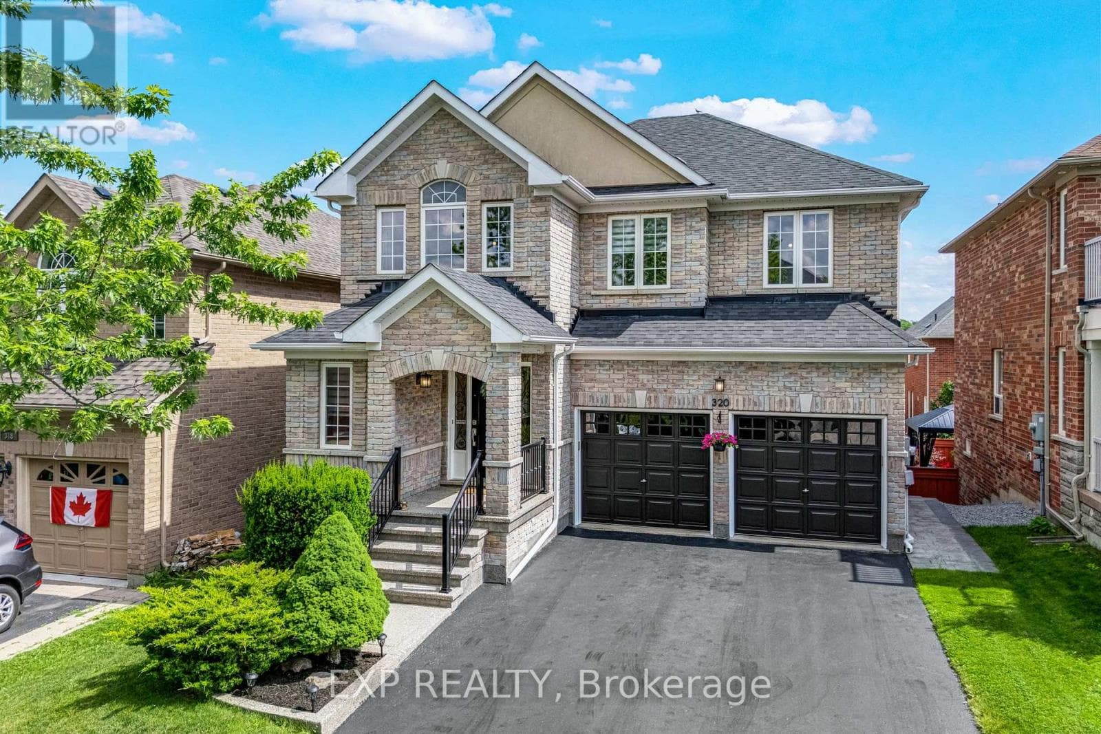 Single Family at 320 Dowson Loop, Newmarket (Woodland Hill), Ontario - Photo 2 - RE/MAX Garden City Realty