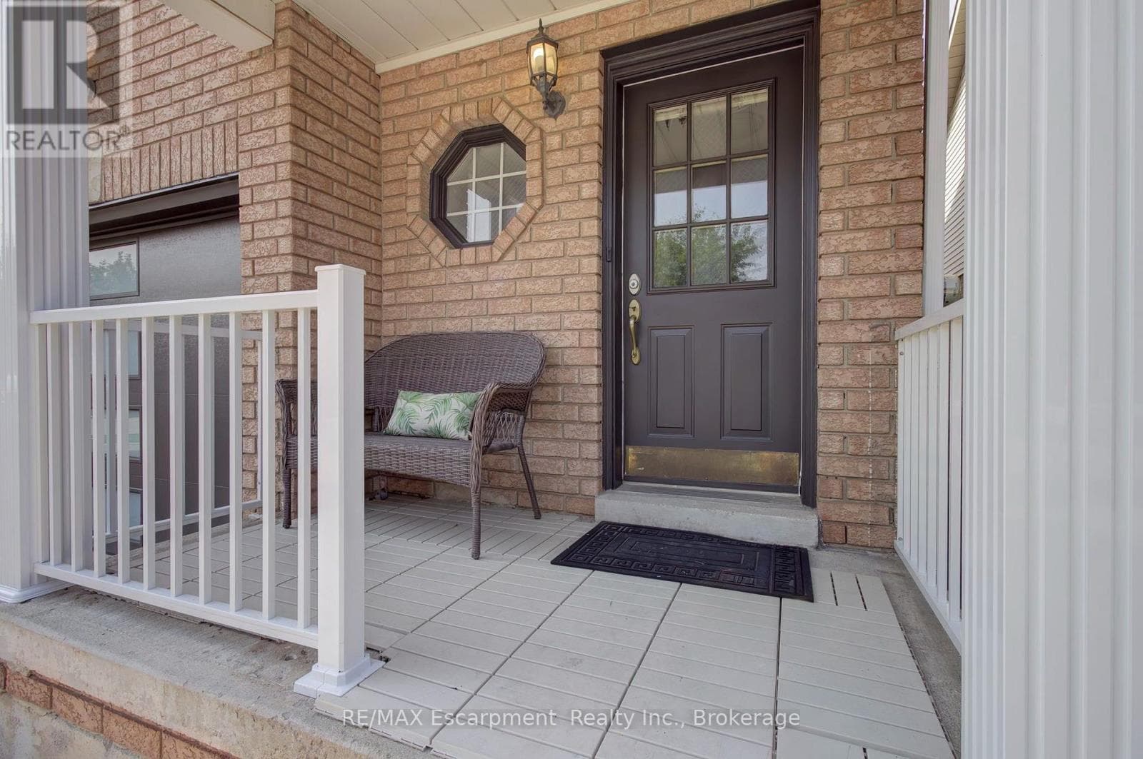 Single Family at 5143 Lampman Avenue, Burlington (Uptown), Ontario - Photo 2 - RE/MAX Garden City Realty