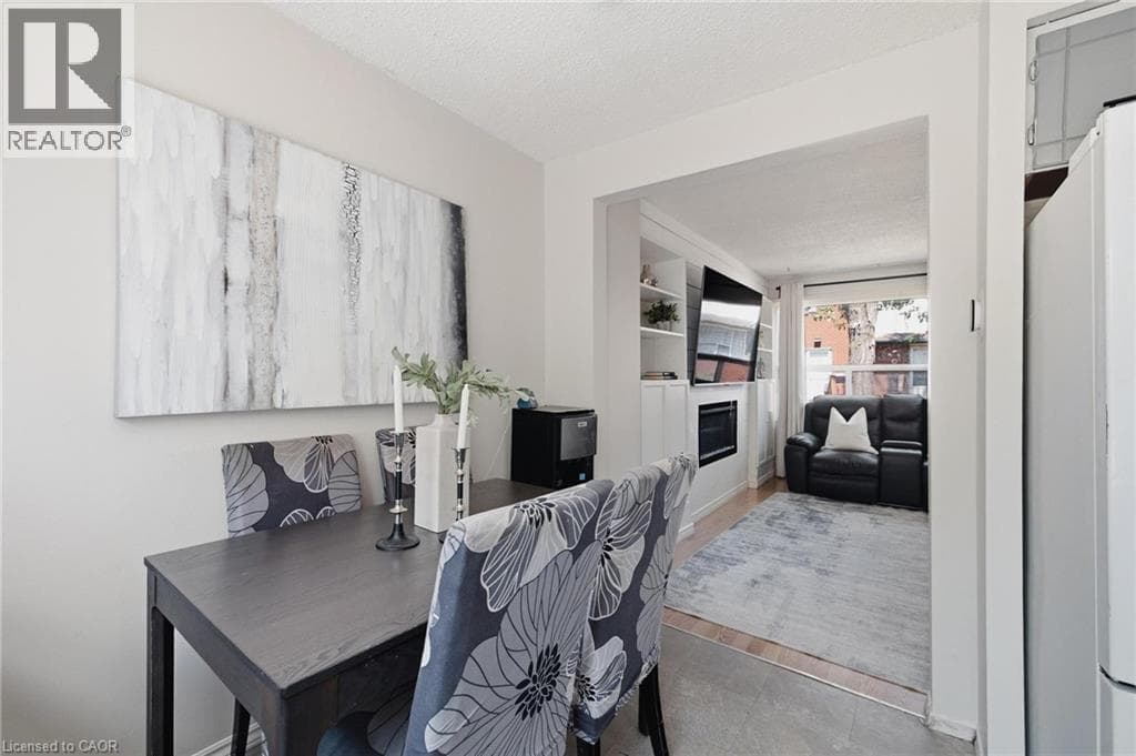 Single Family at 11- 164 JANSEN Avenue, Kitchener, Ontario - Photo 6 - RE/MAX Garden City Realty