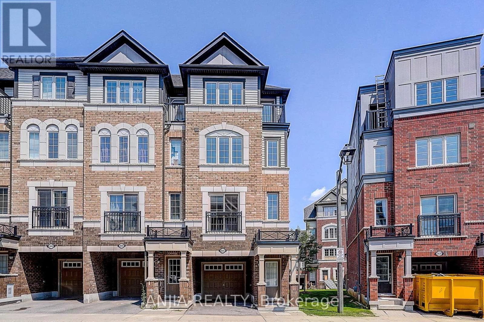 2641 Eaglesham Path
