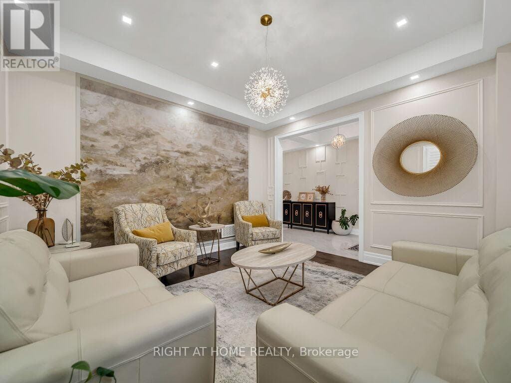 Single Family at 12 Hackwood Heights, Brampton (Northwest Brampton), Ontario - Photo 8 - RE/MAX Garden City Realty