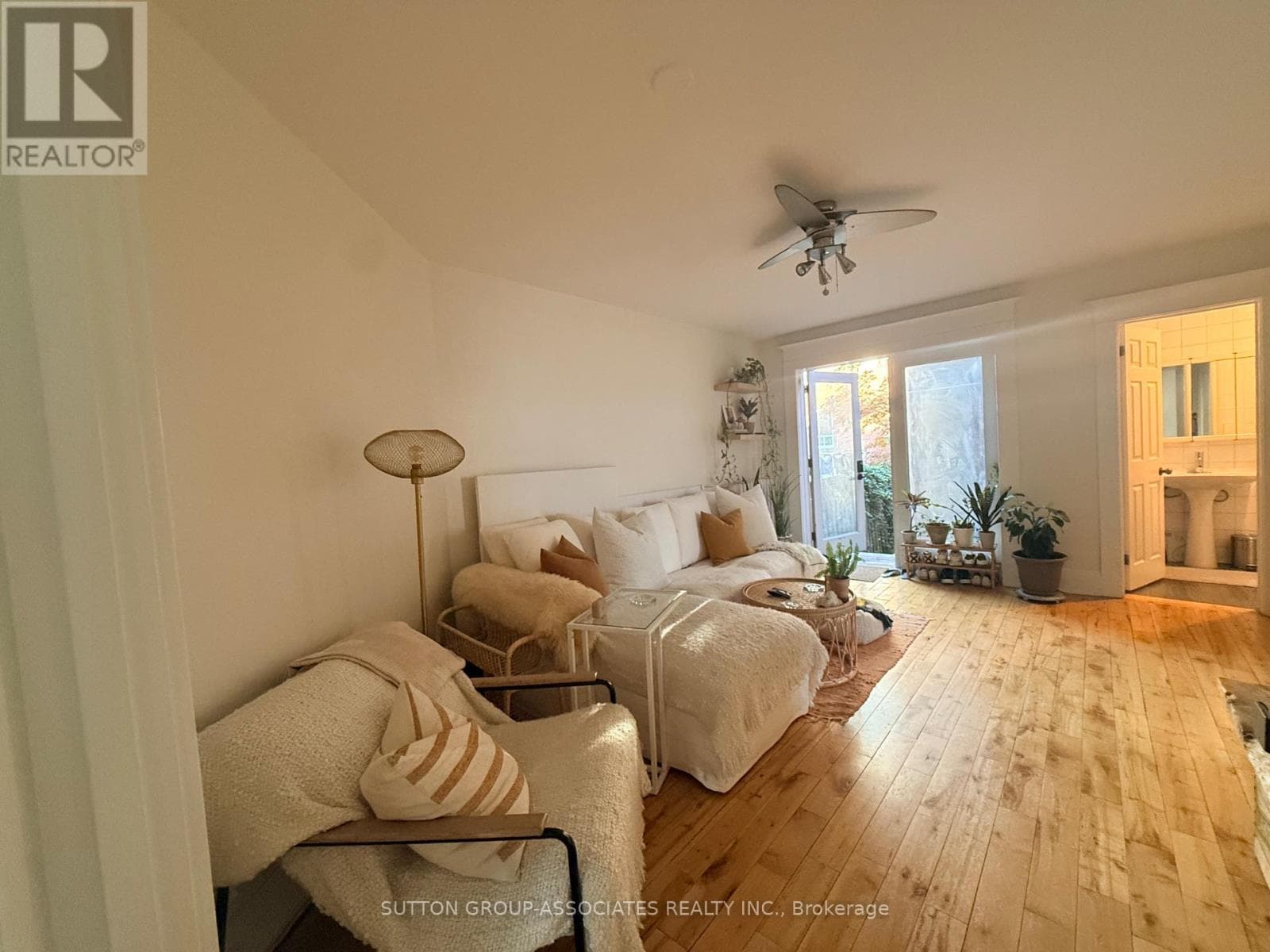 Multi-family at Main- 184 Madison Avenue, Toronto (Annex), Ontario - Photo 9 - RE/MAX Garden City Realty