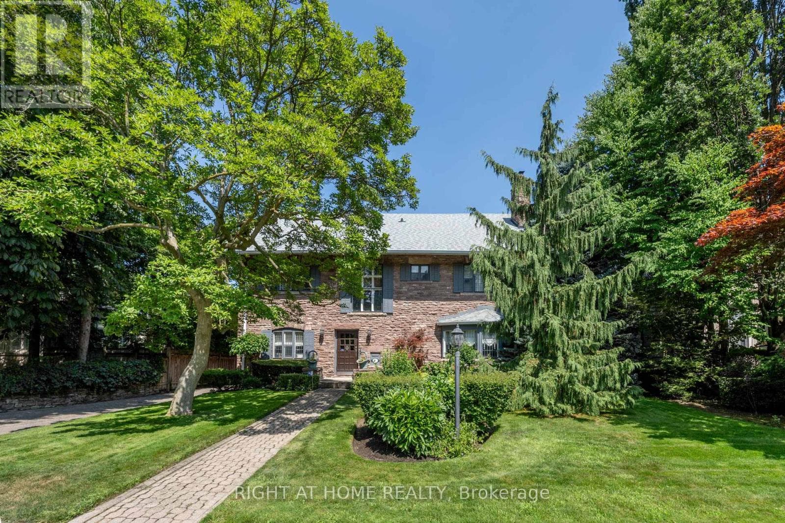 287 RUSSELL HILL Road