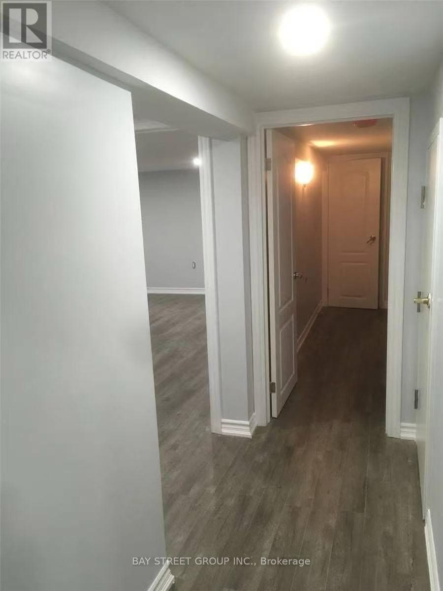 Single Family at Bsmt- 191 Pleasant Avenue, Toronto (Newtonbrook West), Ontario - Photo 9 - RE/MAX Garden City Realty