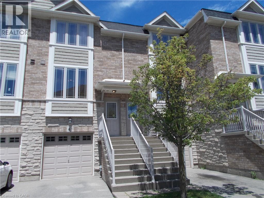 6- 8 HEMLOCK Way