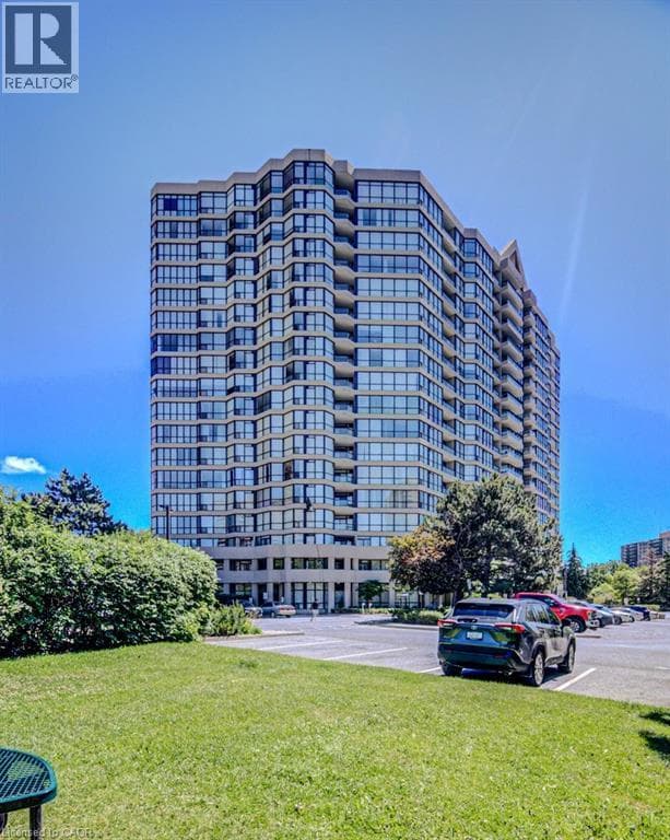 Single Family at 1109- 5 ROWNTREE Road, Toronto, Ontario - Photo 3 - RE/MAX Garden City Realty