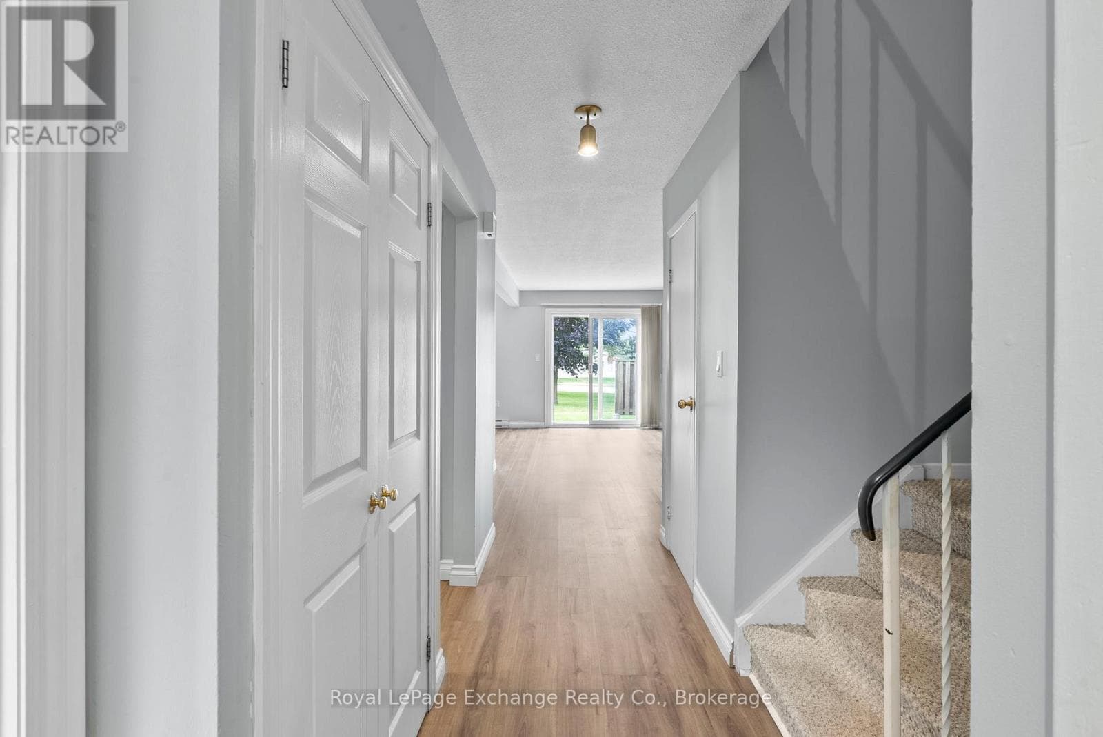 Single Family at 41- 41 Philip Place, Kincardine, Ontario - Photo 5 - RE/MAX Garden City Realty