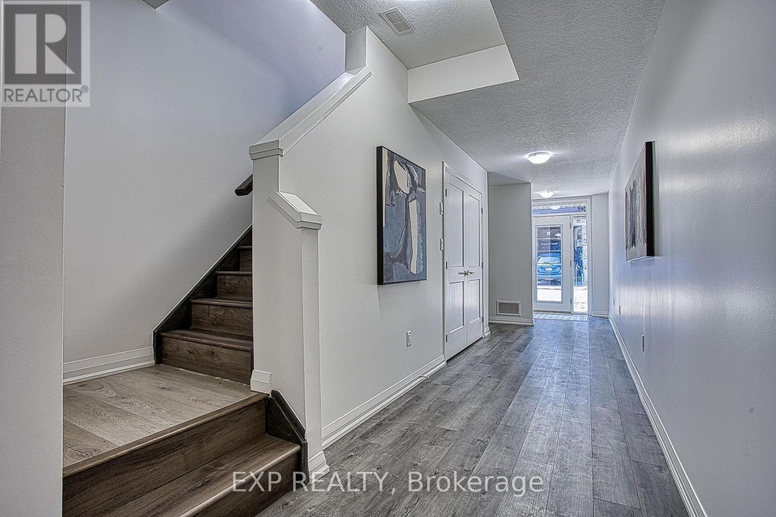 Single Family at 25- 5000 Connor Drive, Lincoln (Beamsville), Ontario - Photo 4 - RE/MAX Garden City Realty