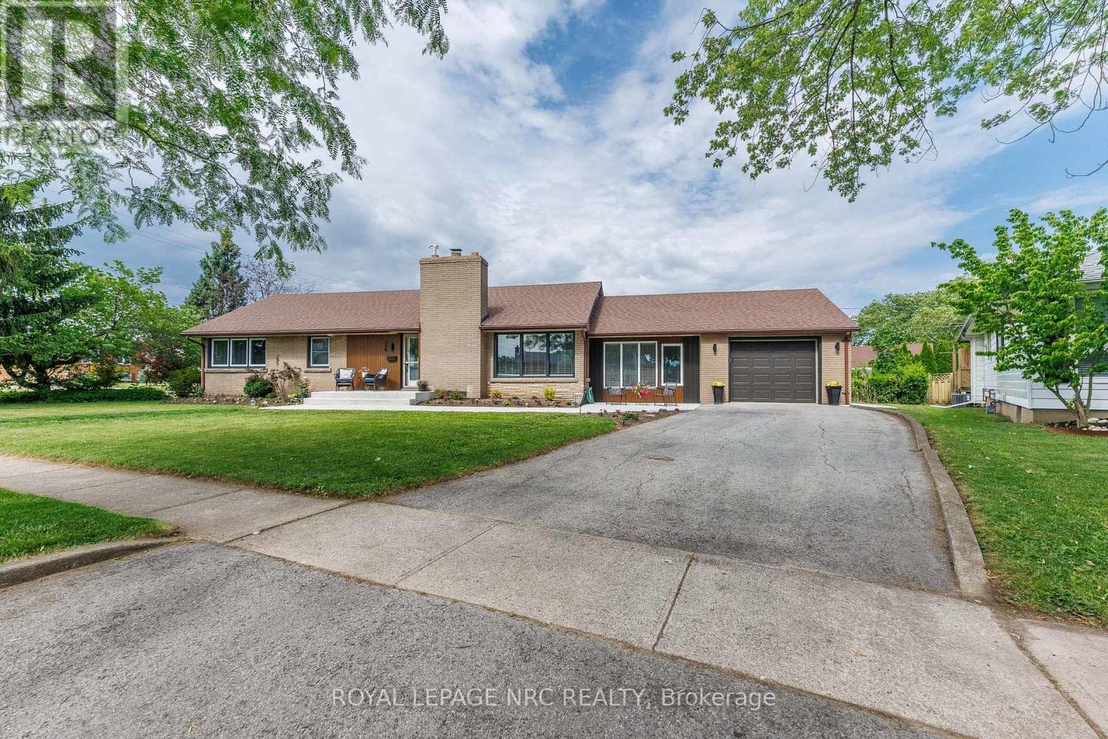 24 Munro Street