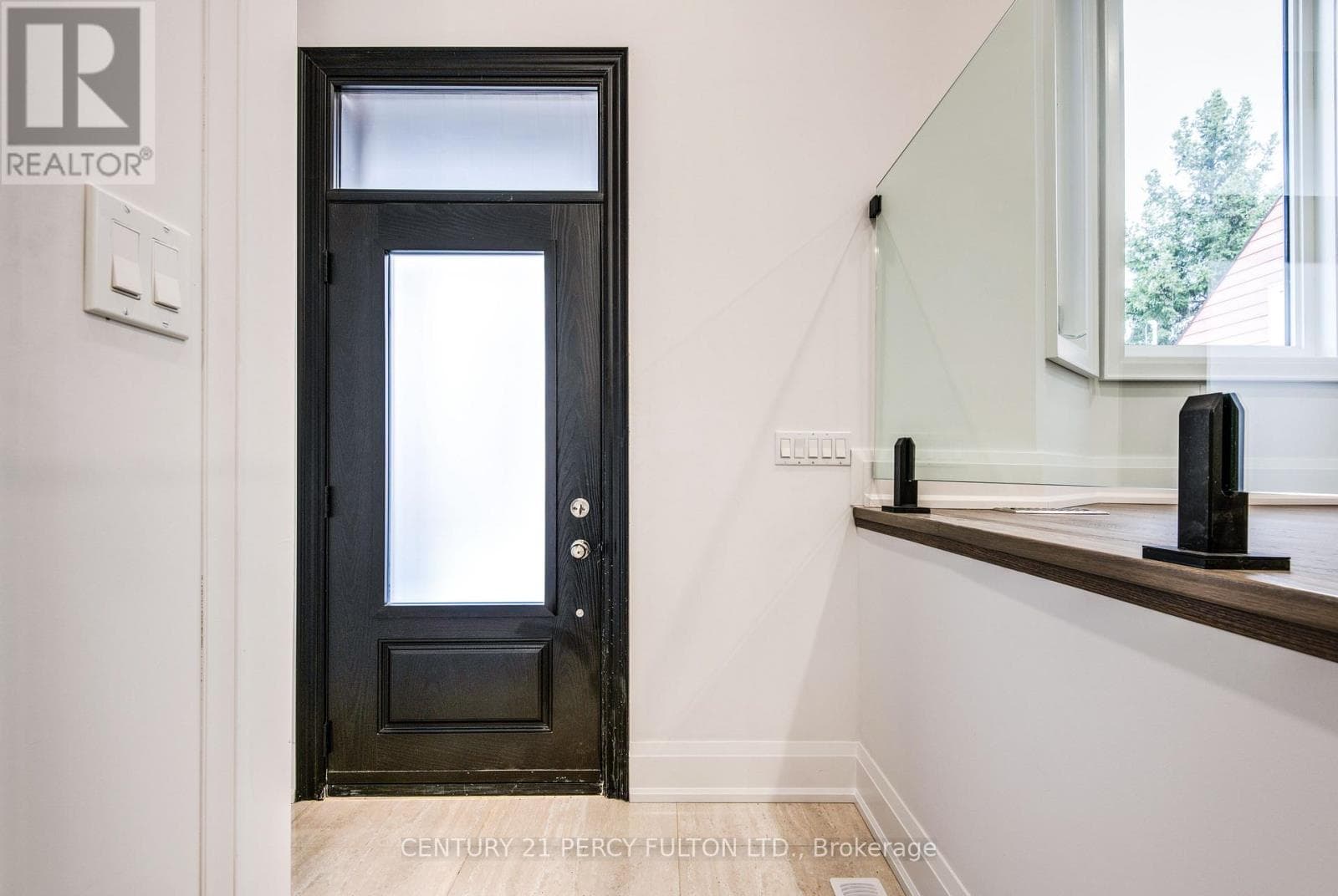 Single Family at 195 Danforth Road, Toronto (Oakridge), Ontario - Photo 2 - RE/MAX Garden City Realty