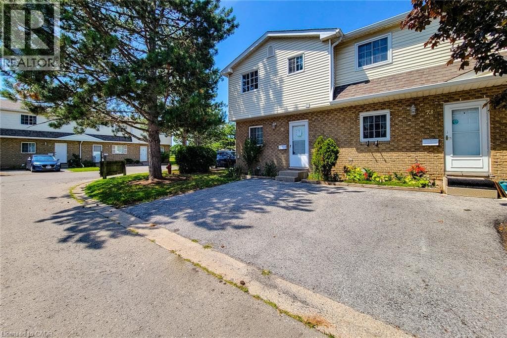 Single Family at 74- 8136 COVENTRY Road, Niagara Falls, Ontario - Photo 5 - RE/MAX Garden City Realty