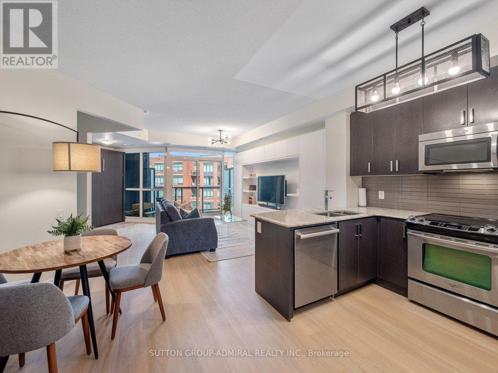 405- 7608 Yonge Street