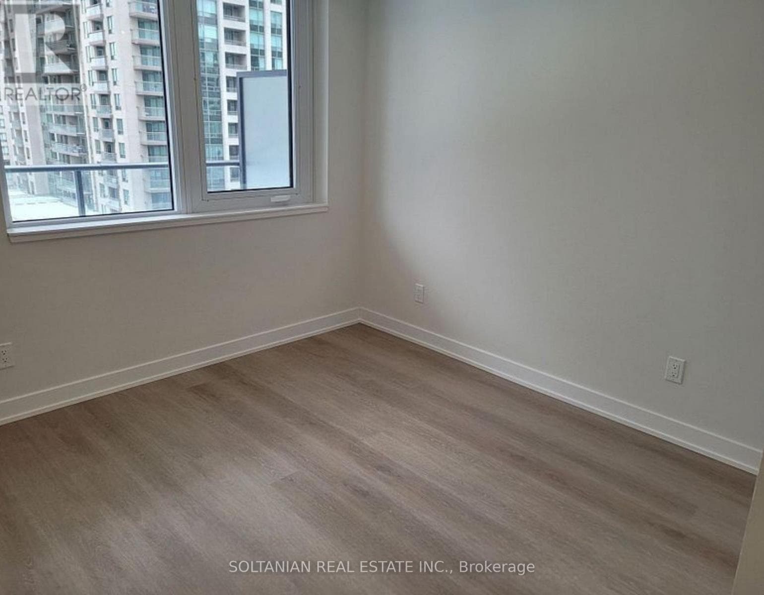Single Family at 601- 15 Ellerslie Avenue, Toronto (Willowdale West), Ontario - Photo 6 - RE/MAX Garden City Realty