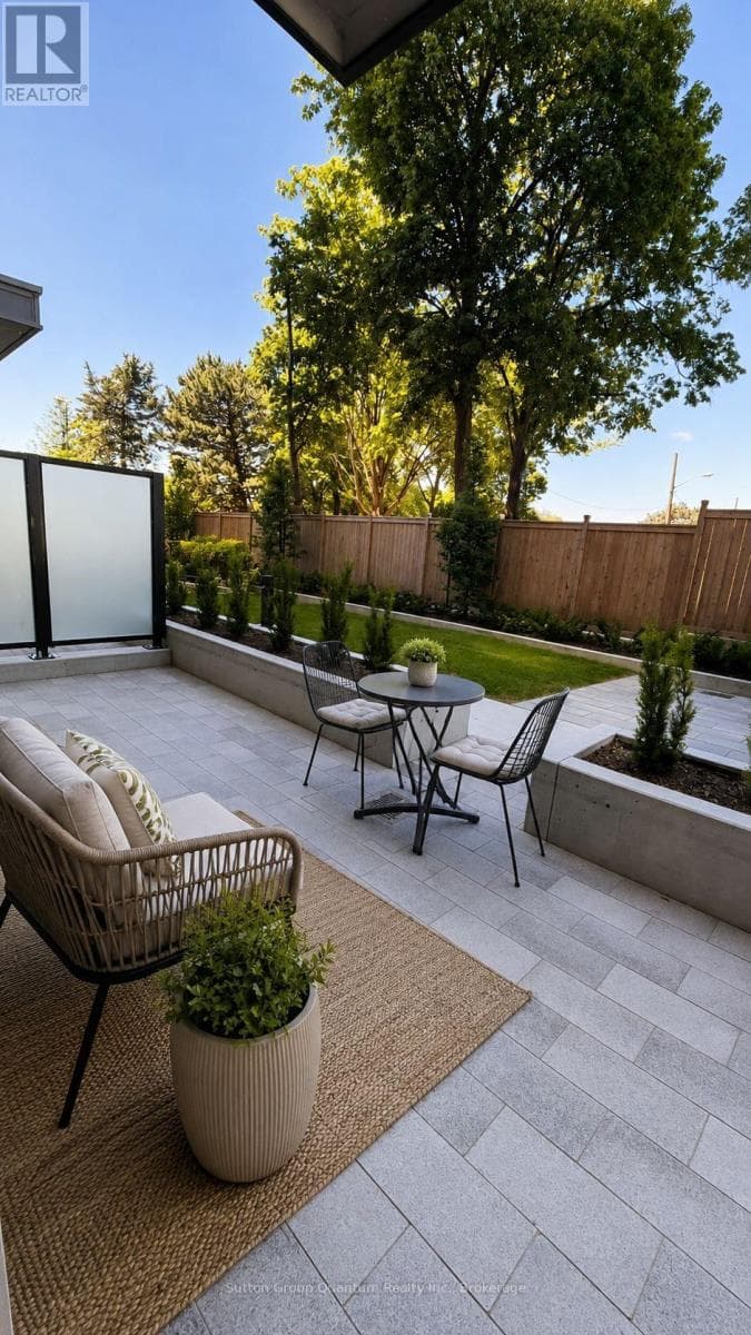 Single Family at 5858 Yonge Street, Toronto (Newtonbrook West), Ontario - Photo 9 - RE/MAX Garden City Realty