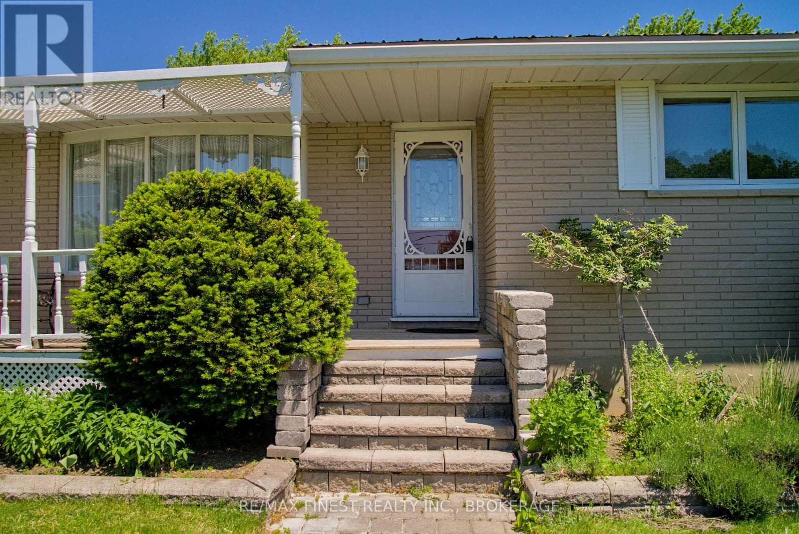 Single Family at 301 County Rd 8, Greater Napanee (Greater Napanee), Ontario - Photo 2 - RE/MAX Garden City Realty