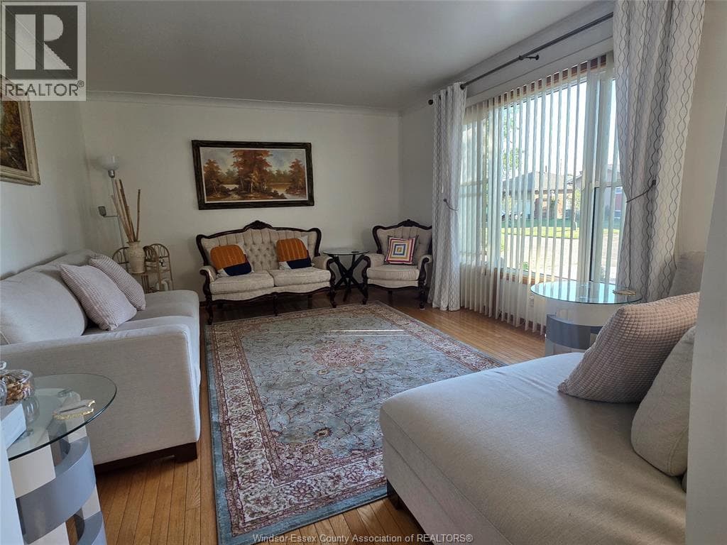 Single Family at 3767 TURNER, Windsor, Ontario - Photo 7 - RE/MAX Garden City Realty