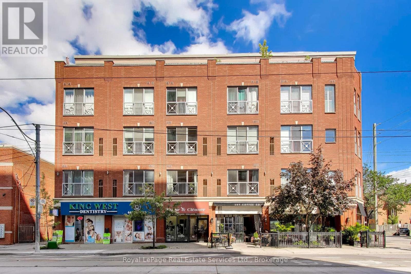 202- 766 King Street