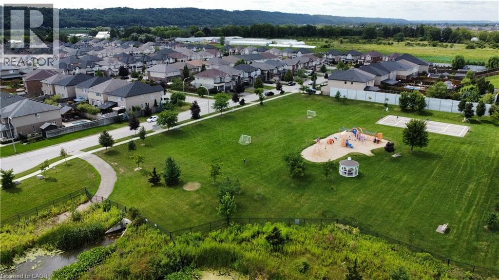 Single Family at 74 LAMPMAN Drive, Grimsby, Ontario - Photo 3 - RE/MAX Garden City Realty