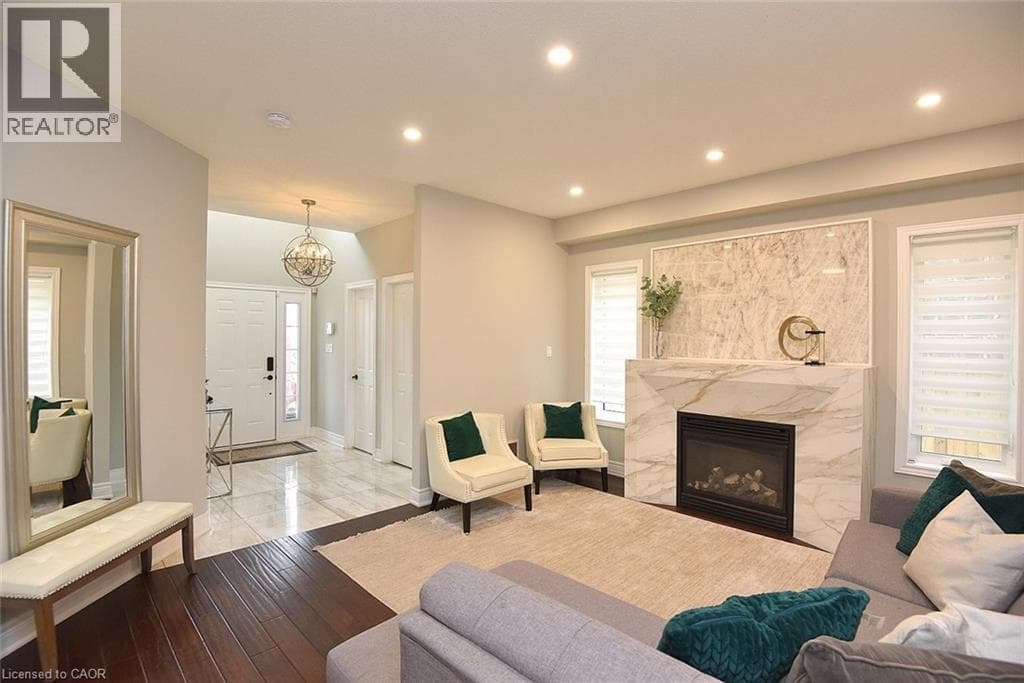 Single Family at 74 LAMPMAN Drive, Grimsby, Ontario - Photo 7 - RE/MAX Garden City Realty