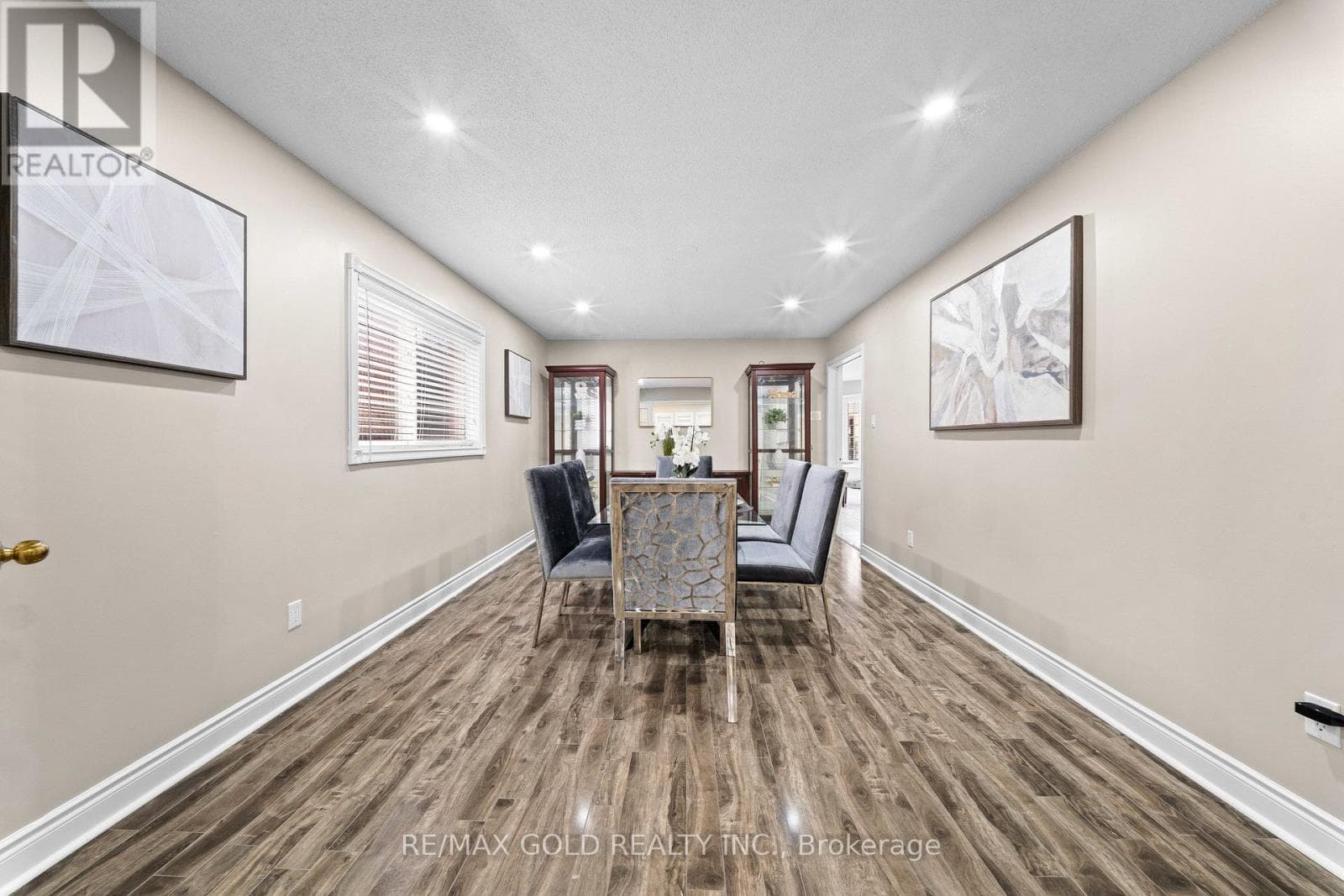 Single Family at 119 Mountainash Road, Brampton (Sandringham-Wellington), Ontario - Photo 10 - RE/MAX Garden City Realty