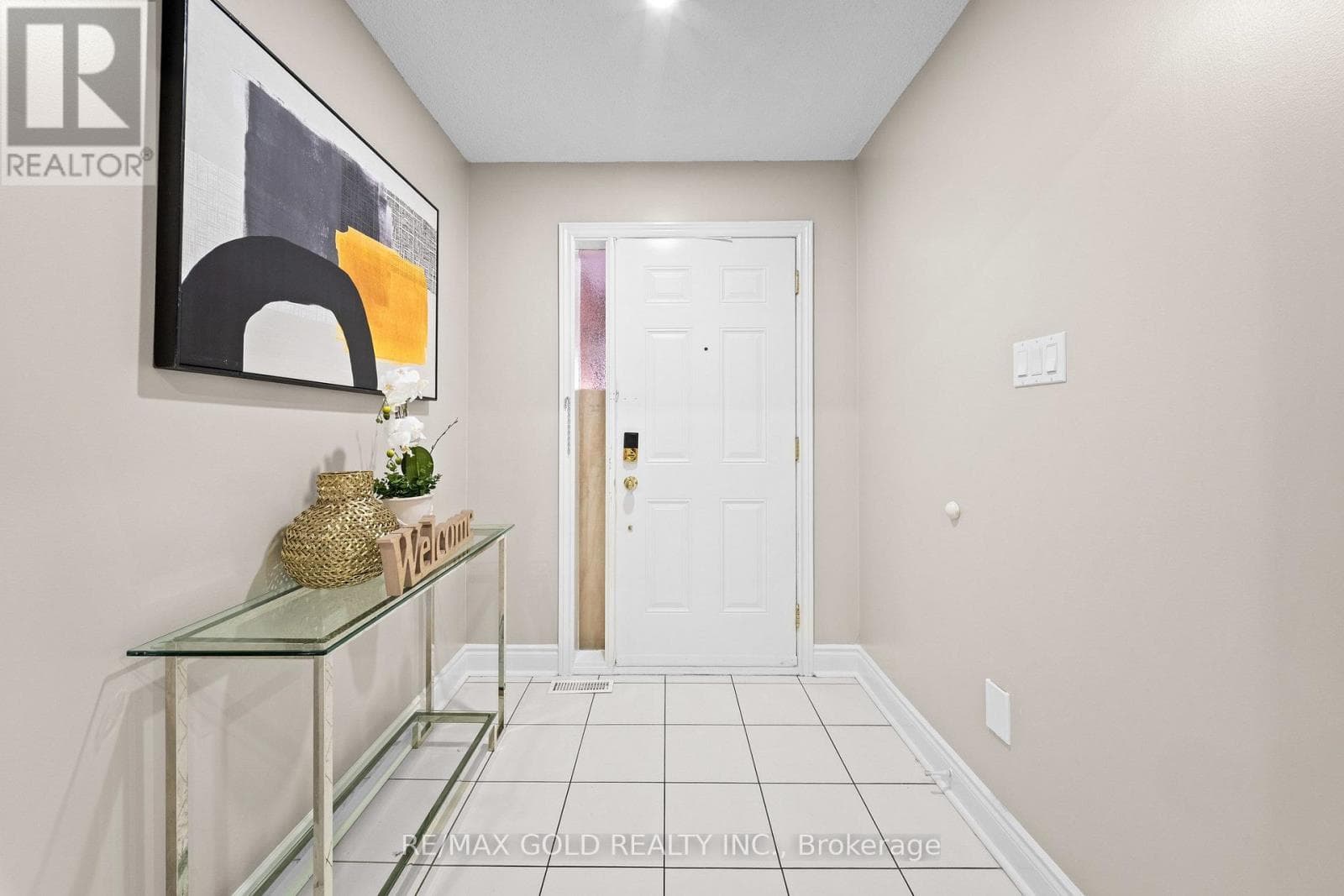 Single Family at 119 Mountainash Road, Brampton (Sandringham-Wellington), Ontario - Photo 3 - RE/MAX Garden City Realty