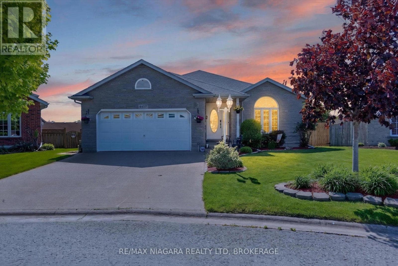 4457 Kathleen Crescent