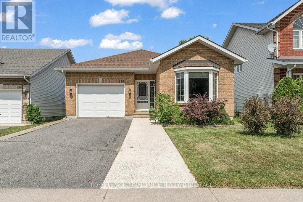 138 Dalgleish Avenue