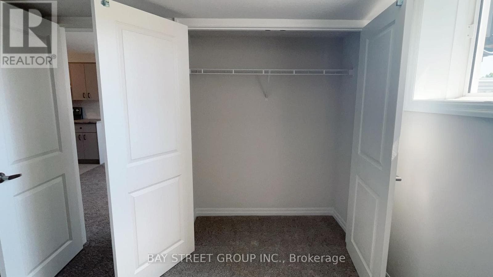 Single Family at Lower- 75 Hillcrest Road, Port Colborne (Main Street), Ontario - Photo 8 - RE/MAX Garden City Realty