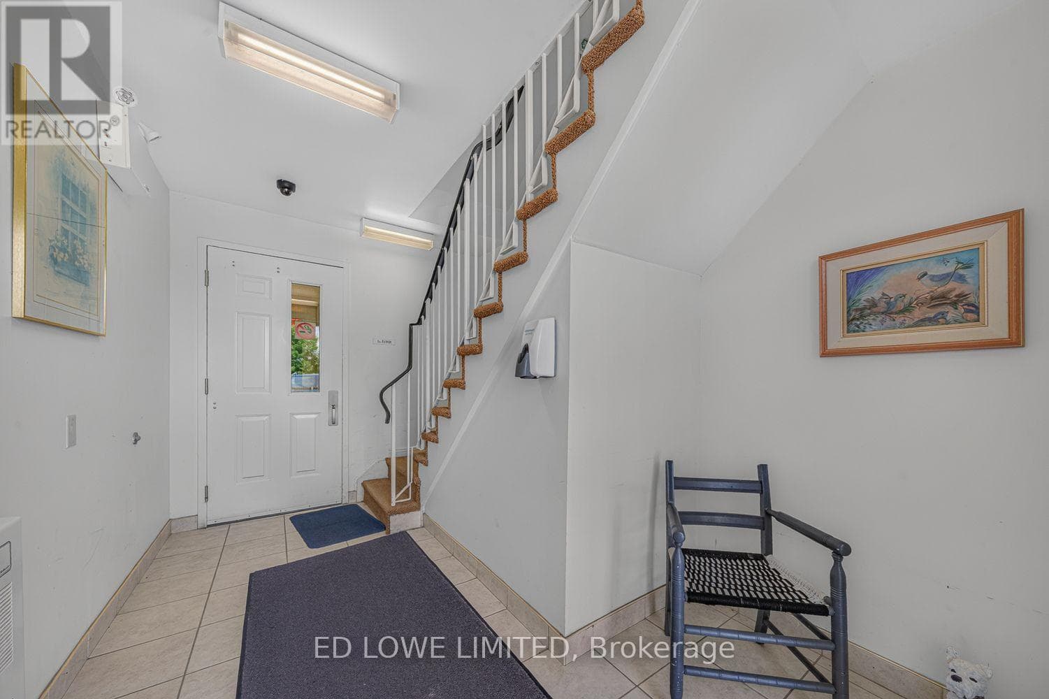 Single Family at E-202- 59 ARCH BROWN Court, Barrie (East Bayfield), Ontario - Photo 3 - RE/MAX Garden City Realty